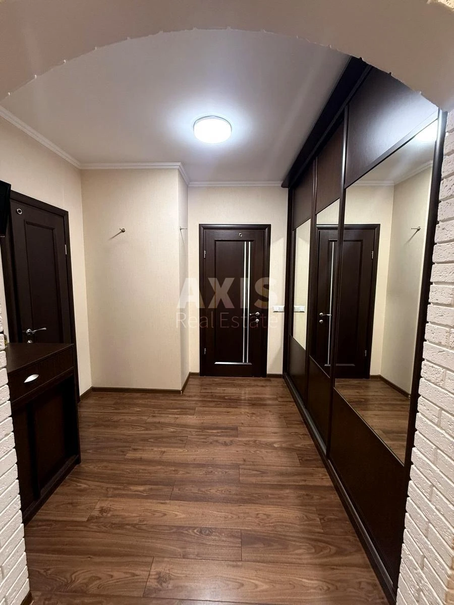 3k apartment vul. Urlivs'ka 20702576
