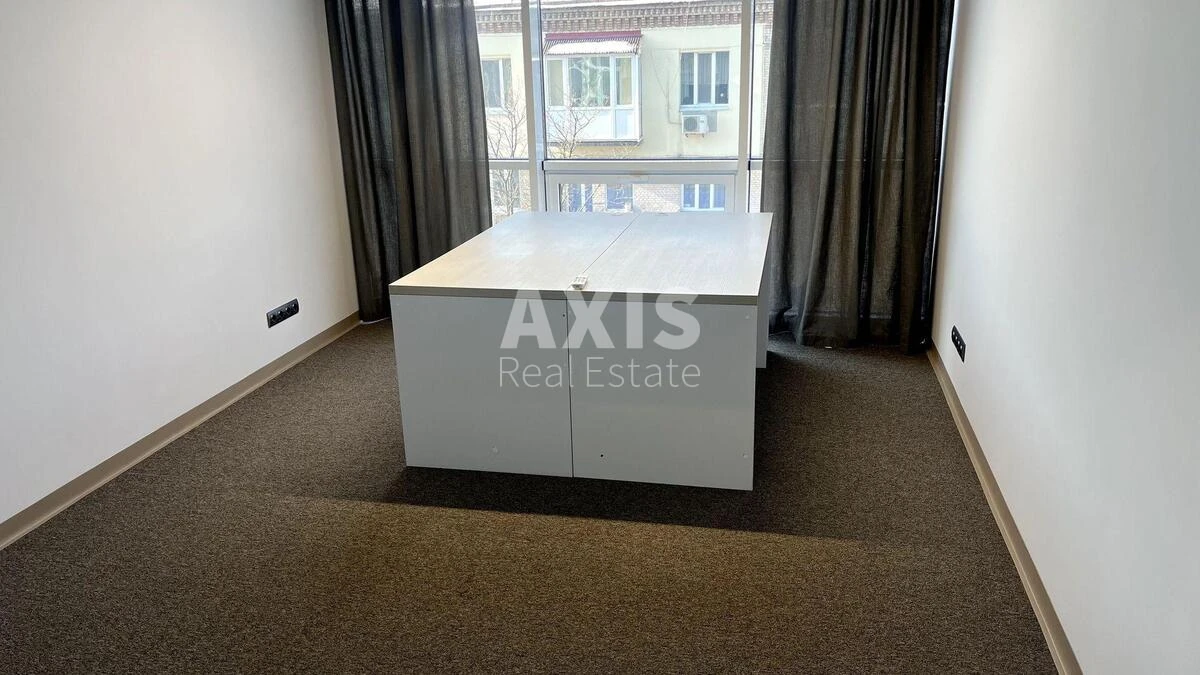 Office vul. Tovarna 1, 17m2517122