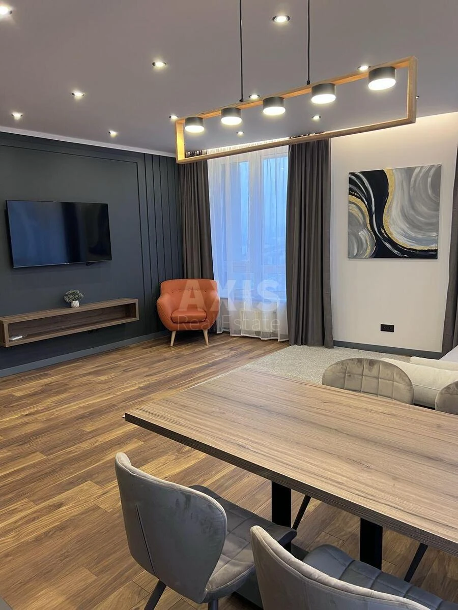 2k apartment vul. Zarichna 2, корп. 1672111