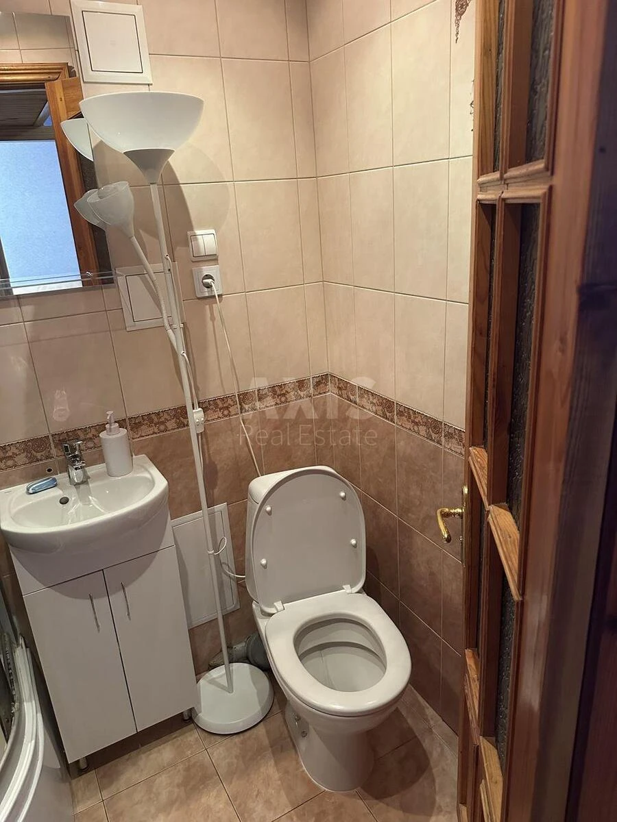 1k apartment pr-t Leonida Kadenyuka 9639717