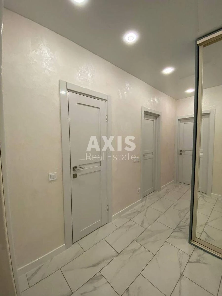 4к квартира пр-т Соборности 176372418