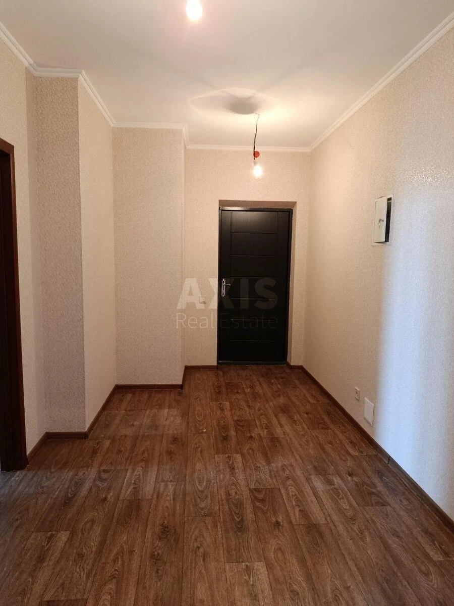 1k apartment pr-t Glushkova Akademika 42681305