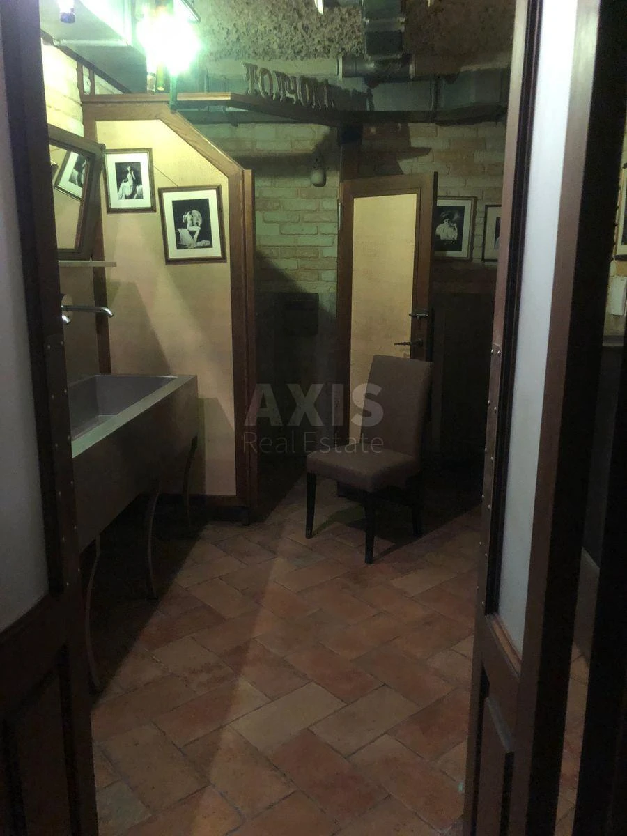 Trade object vul. Kostjantynivs'ka 37, 658m25791010