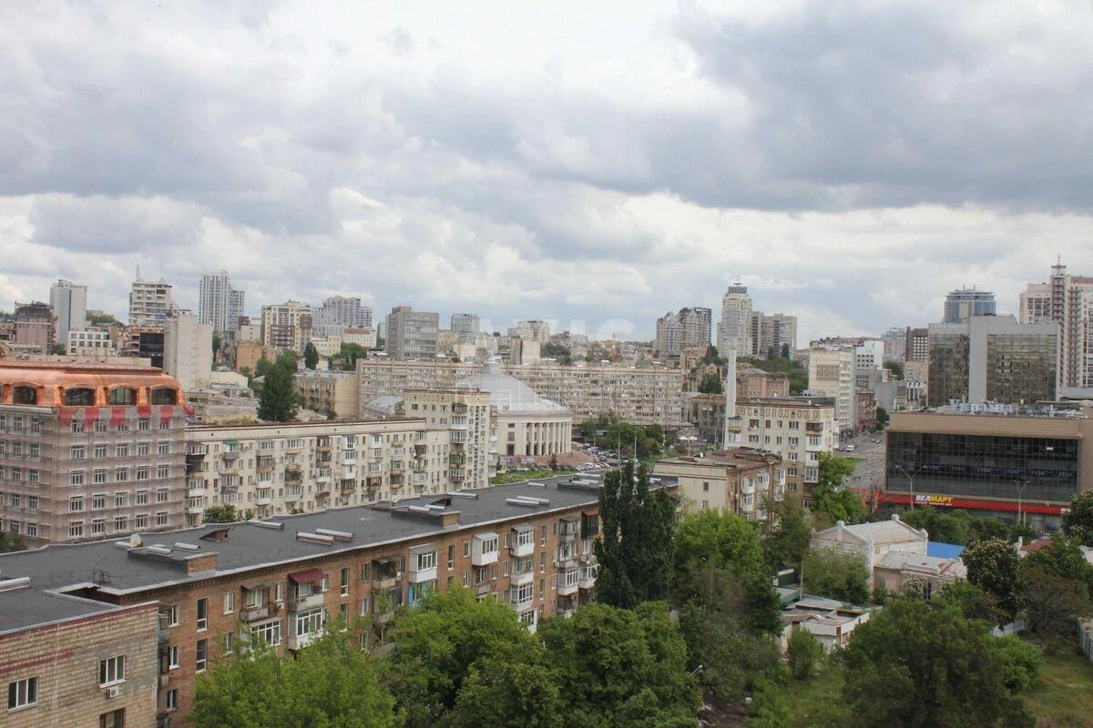 2k apartment pr-t Berestejskij 5Б6853821
