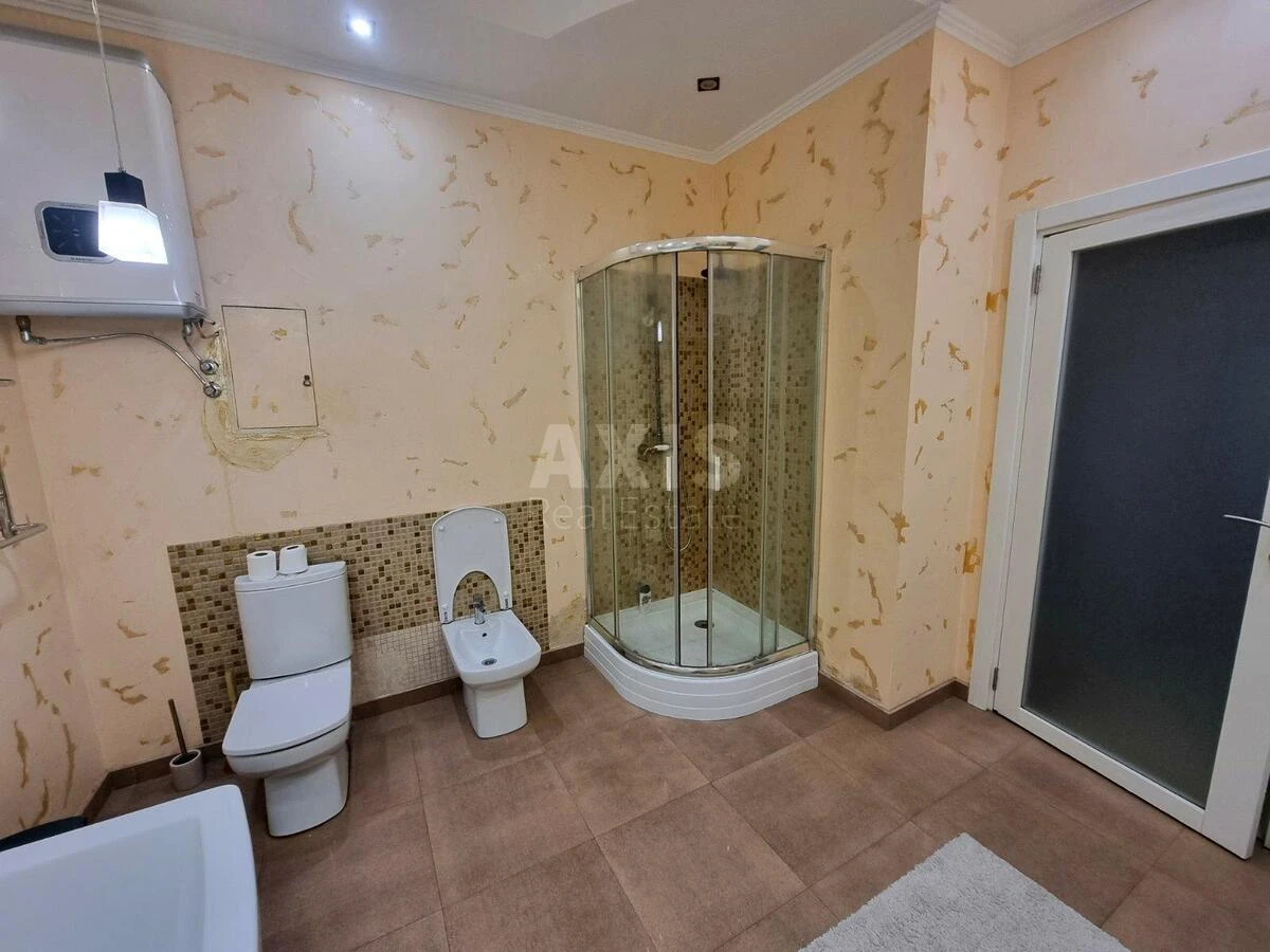 3k apartment vul. Jevgena Konoval'cja 44А6692512