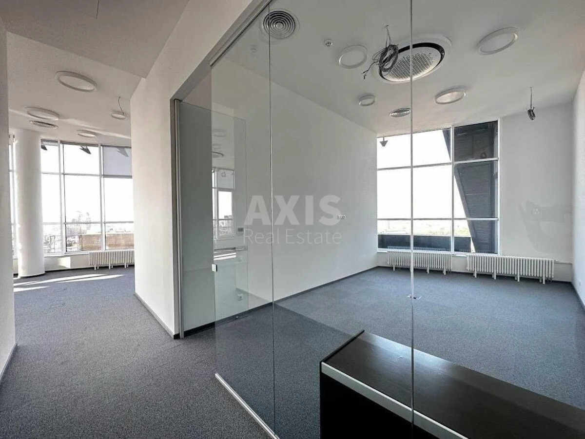 Office bul. Lesi Ukrai'nky 2, 700m2669990
