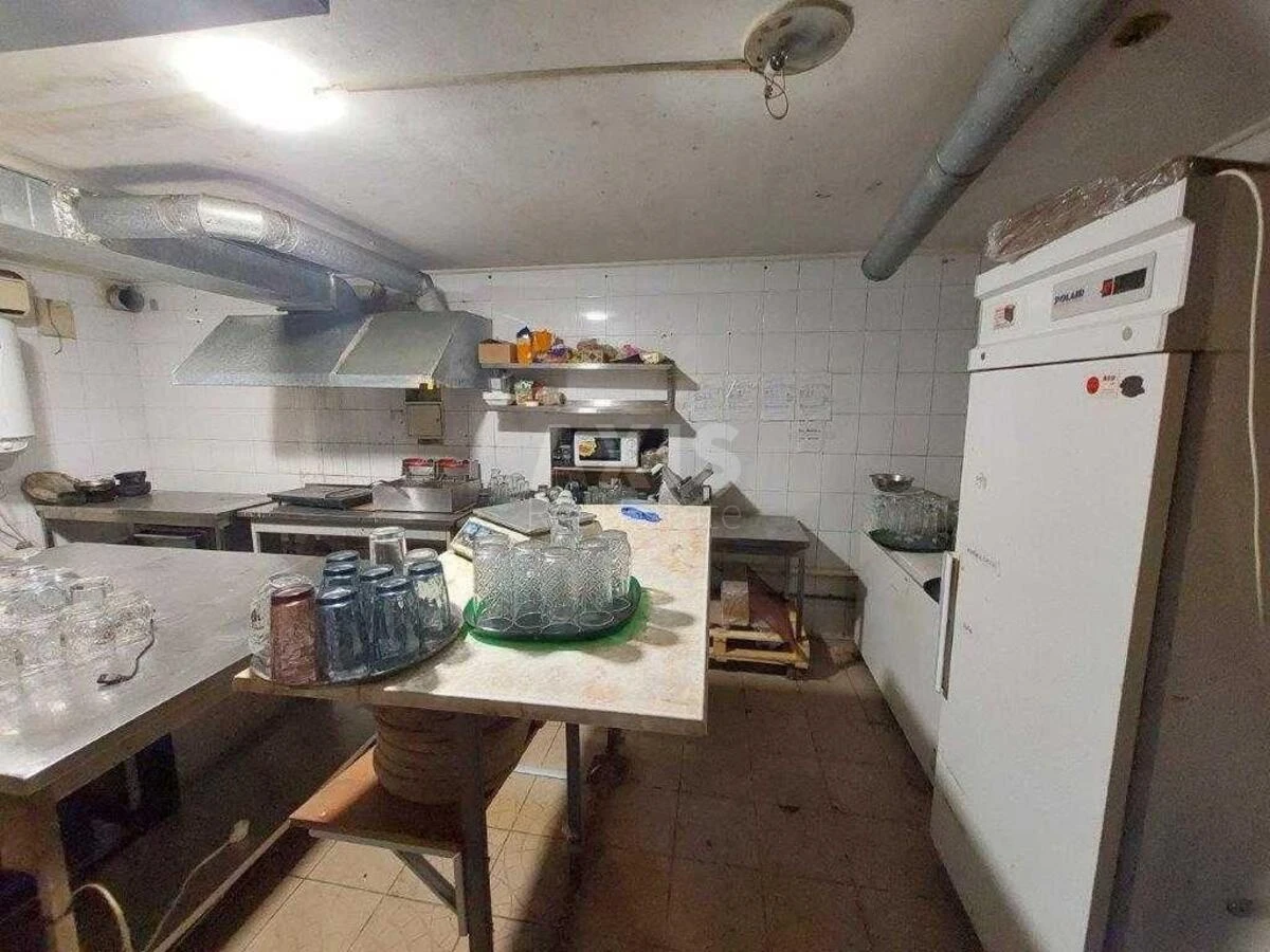 Trade object vul. Tarasivs'ka 3, 180m2670728