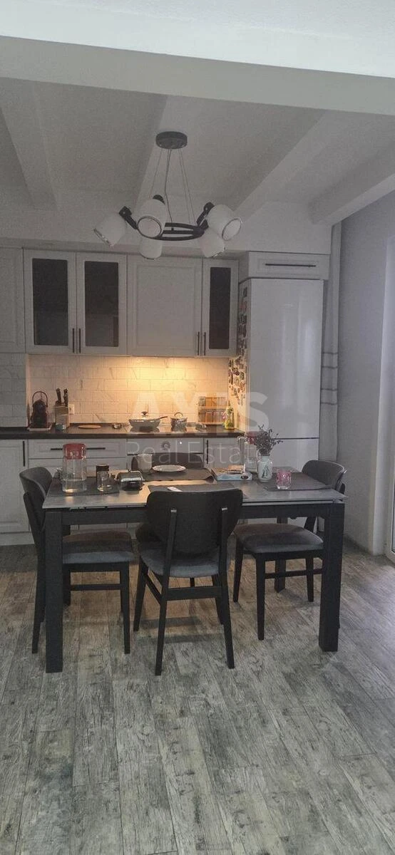 3k apartment vul. Bilec'kogo Akademika 1864282