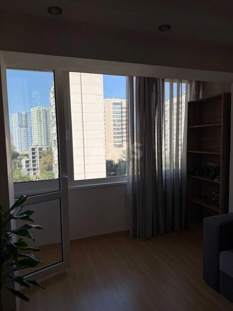 1k apartment vul. Lypkivs'kogo Vasylja Mytropolyta 27/5641992