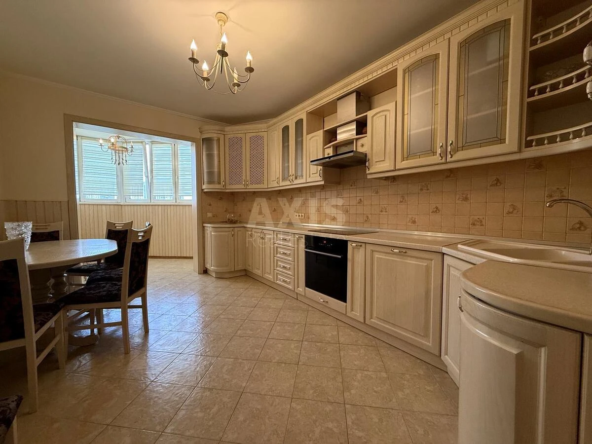 4k apartment vul. Sribnokil's'ka 2263905