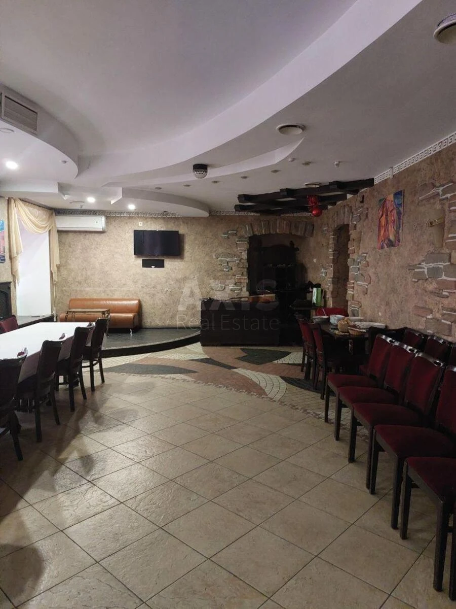 Trade object vul. Gogolivs'ka 39, 202m2600130