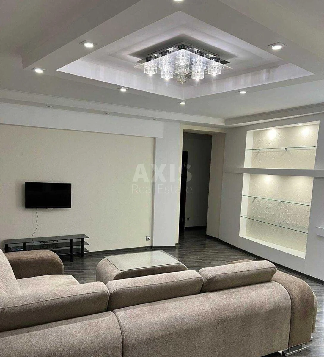 3k apartment vul. Vyshnjakivs'ka 13647292