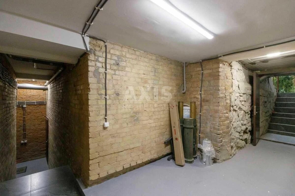 Trade object pr-t Berestejskij 30, 146m2646470