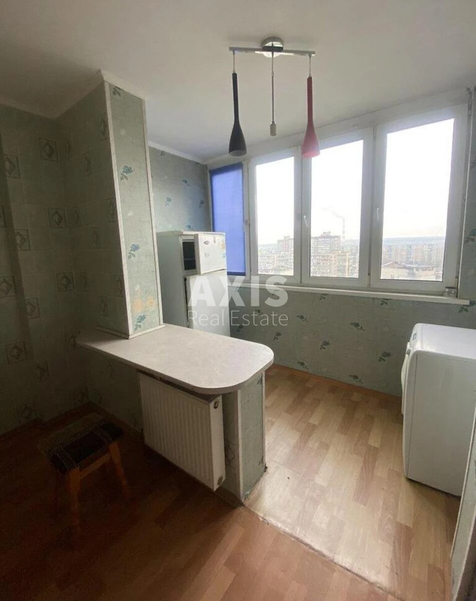 3k apartment pr-t Chervonoyi Kalyny 70691882