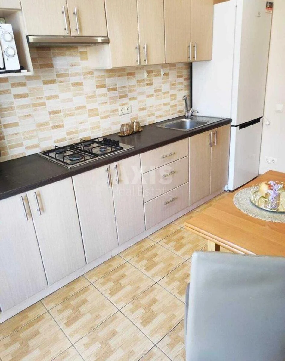 1k apartment vul. Kavaleridze Ivana 9