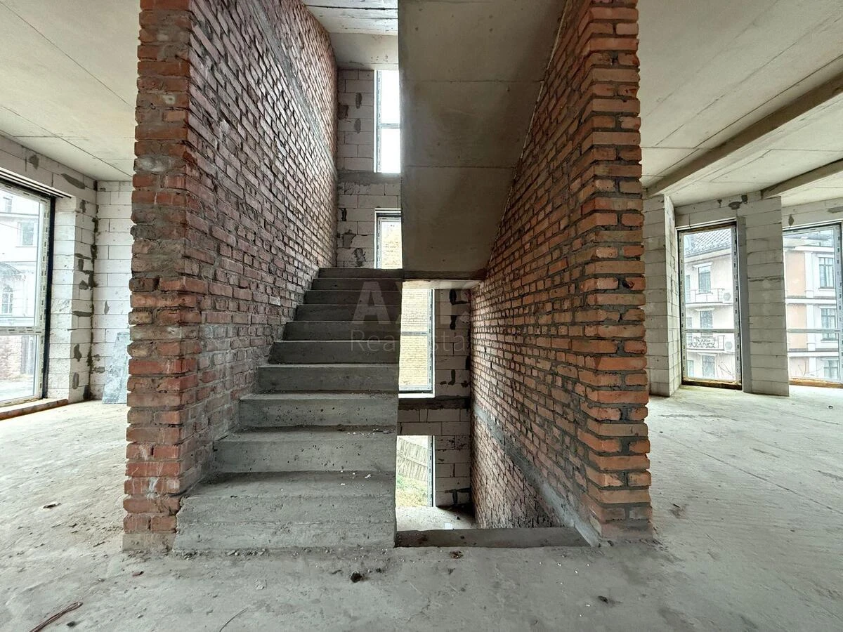 Service object prov. Michurina 7, 543m2538243