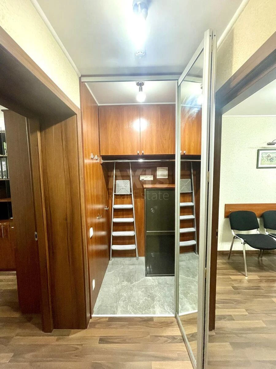 Office vul. Ioana Pavla II 22, 55m2698268