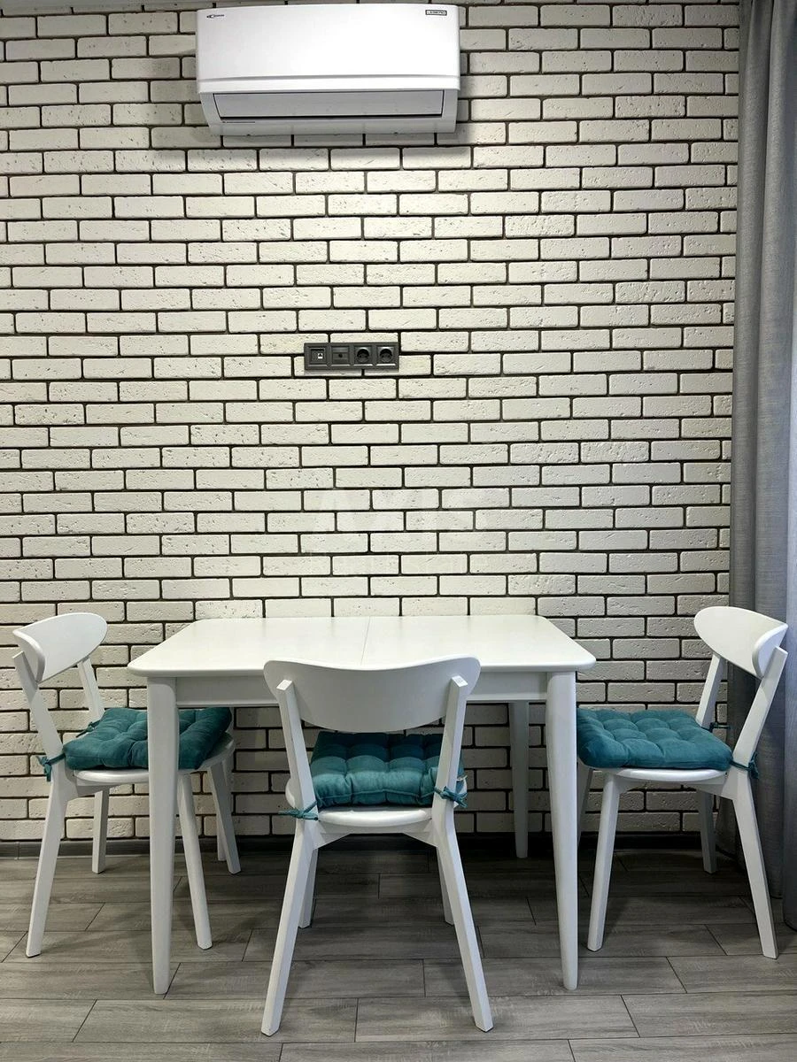 1k apartment bul. Ryl's'kogo Tadeja 1647642