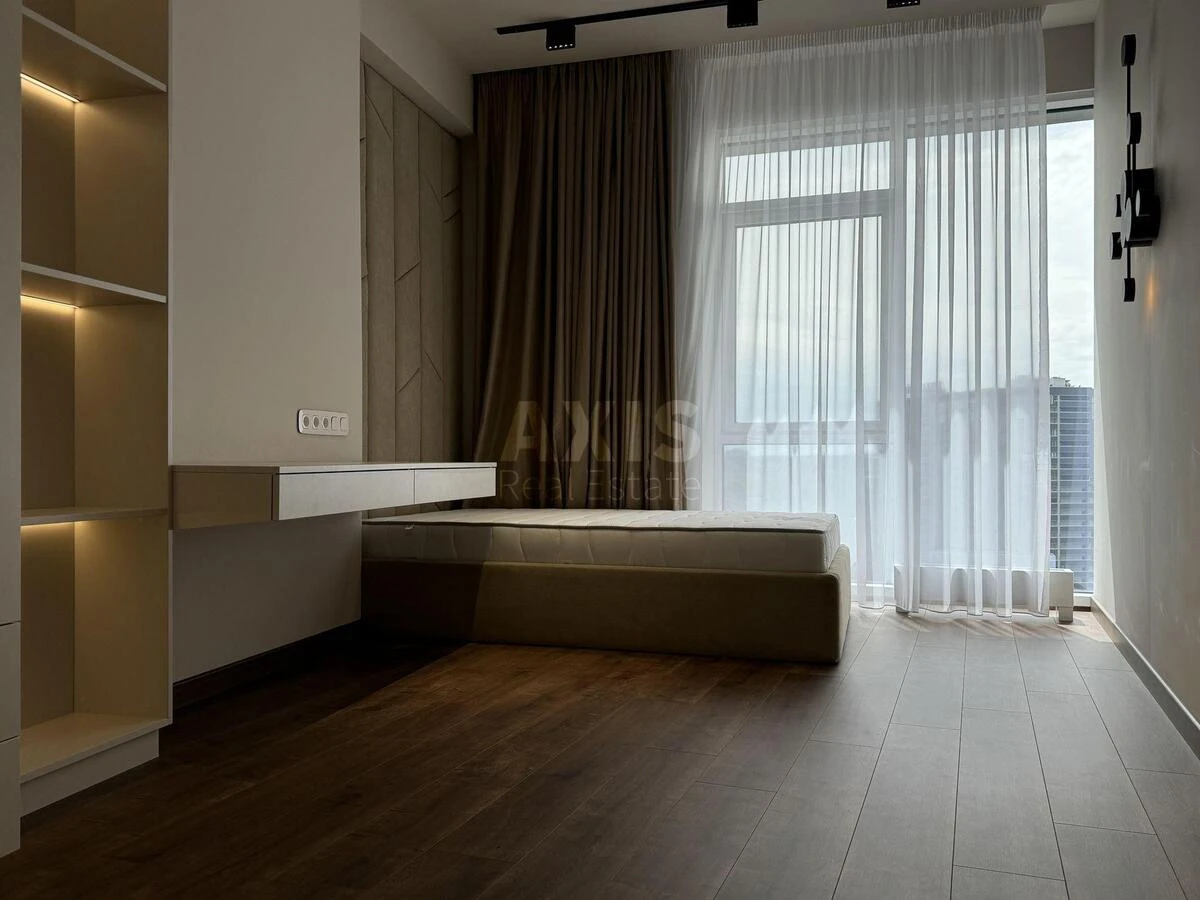 4k apartment vul. Buslivs'ka 12647717