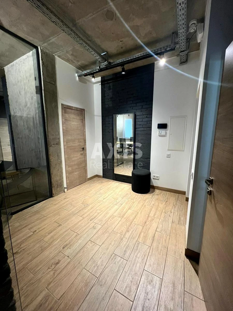 Office vul. Vasylya Tyutyunnyka 37/1, 108m2617024