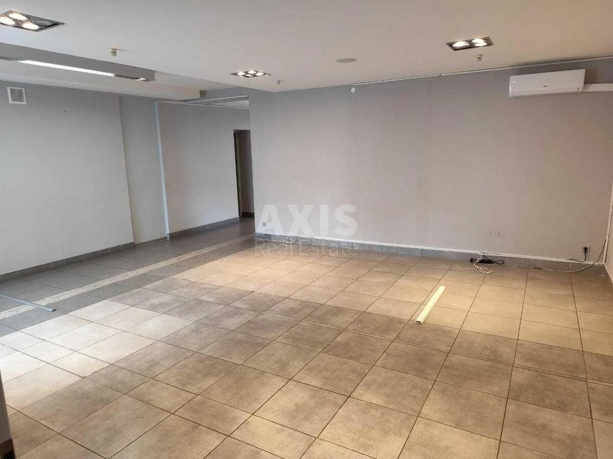 Office pr-t Geroi'v Stalingrada 24, 233m2535106