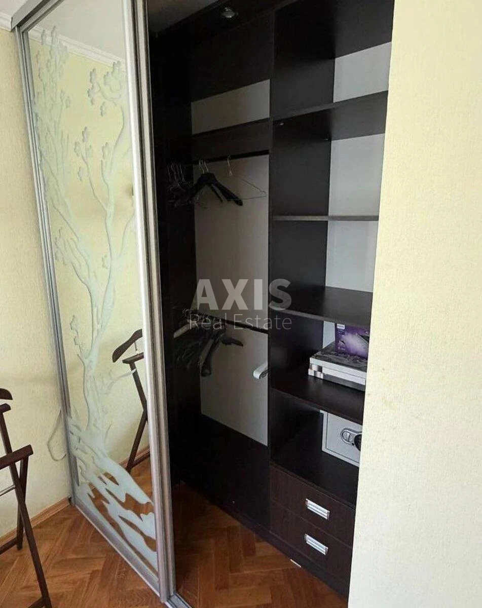 3к квартира ул. Антоновича 103 А6876415