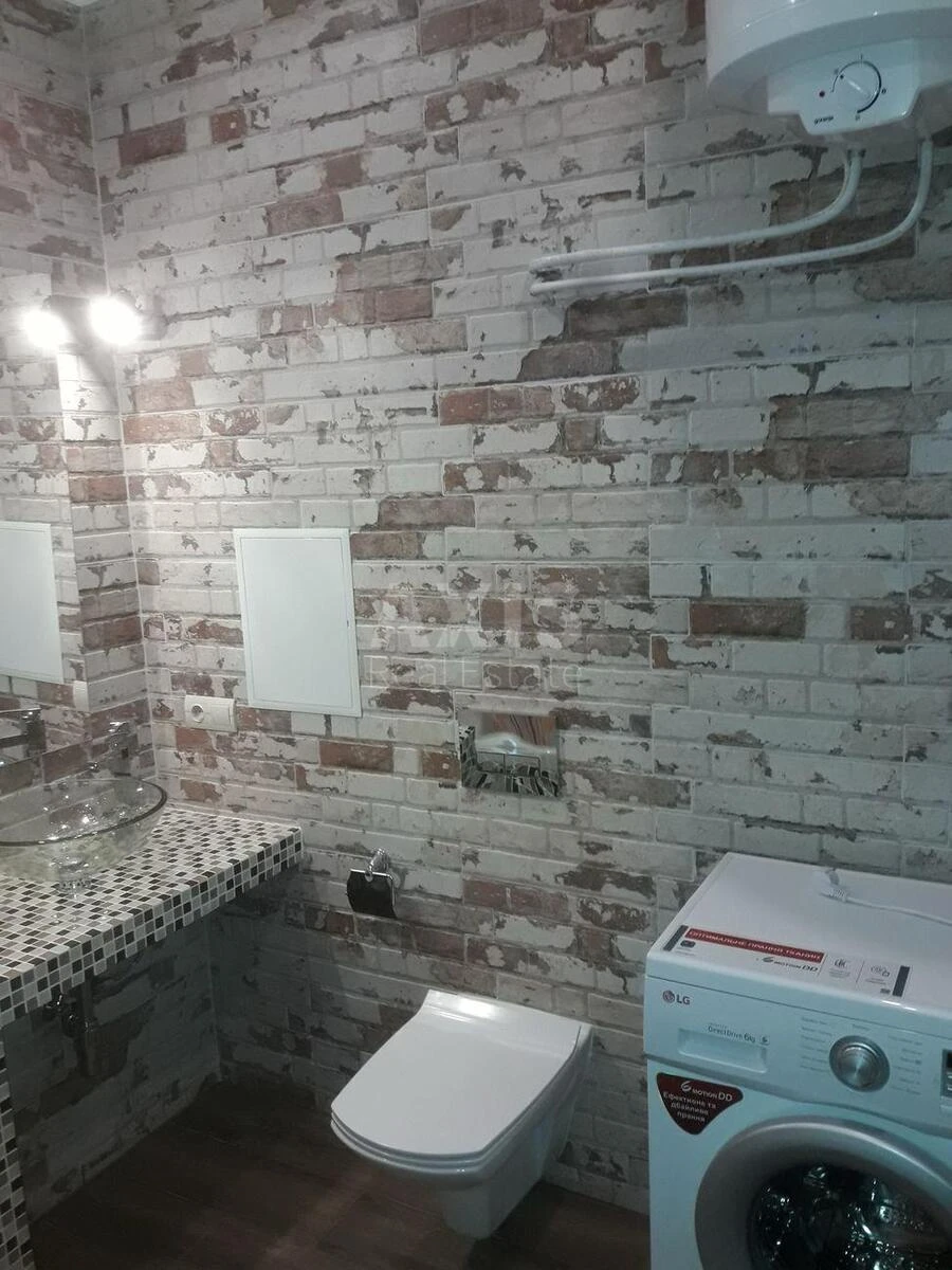 2k apartment vul. Dragomanova 2Б655882