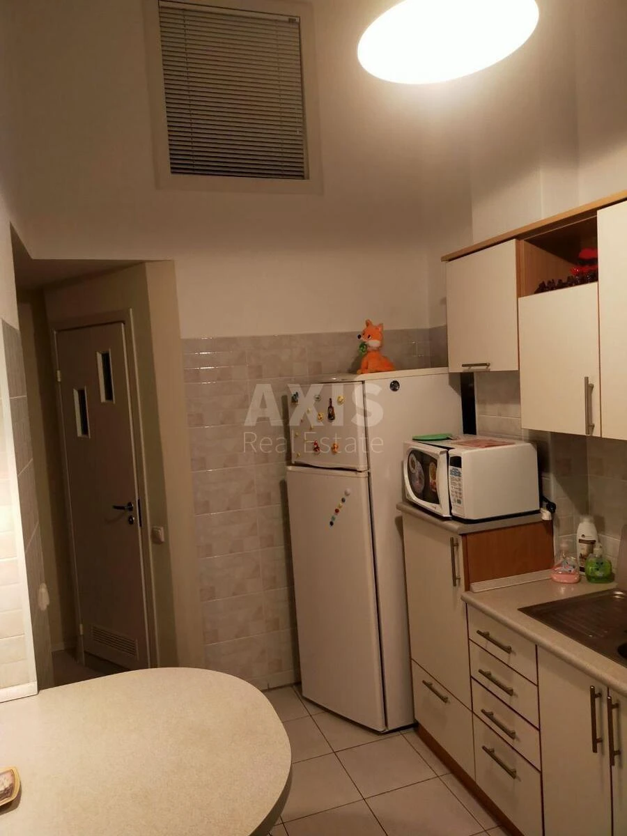 2k apartment vul. Strilec'ka 7/6687520