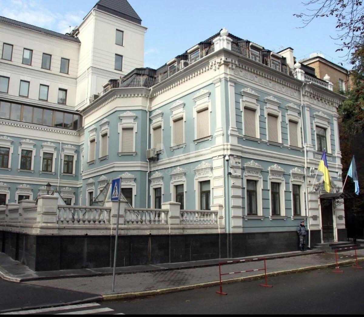 Объект сервиса ул. Липская 17, 1500м2540294