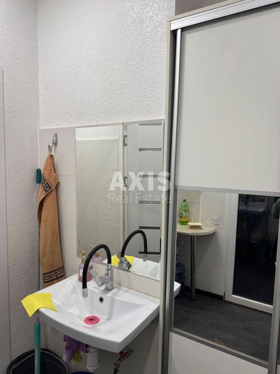 Объект торговли ул. Генерала Шаповала 20, 105м25819512