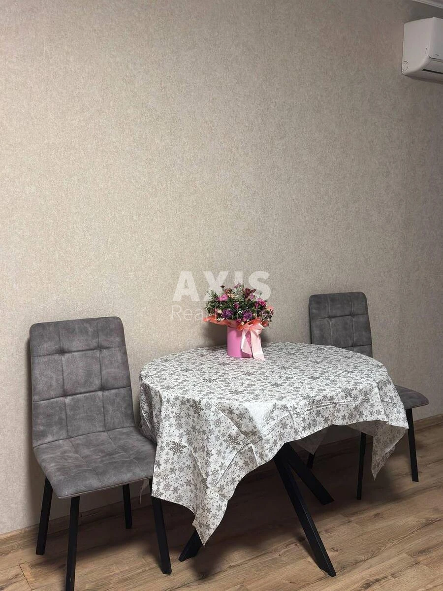 1k apartment vul. Kahovs'ka 62А641460