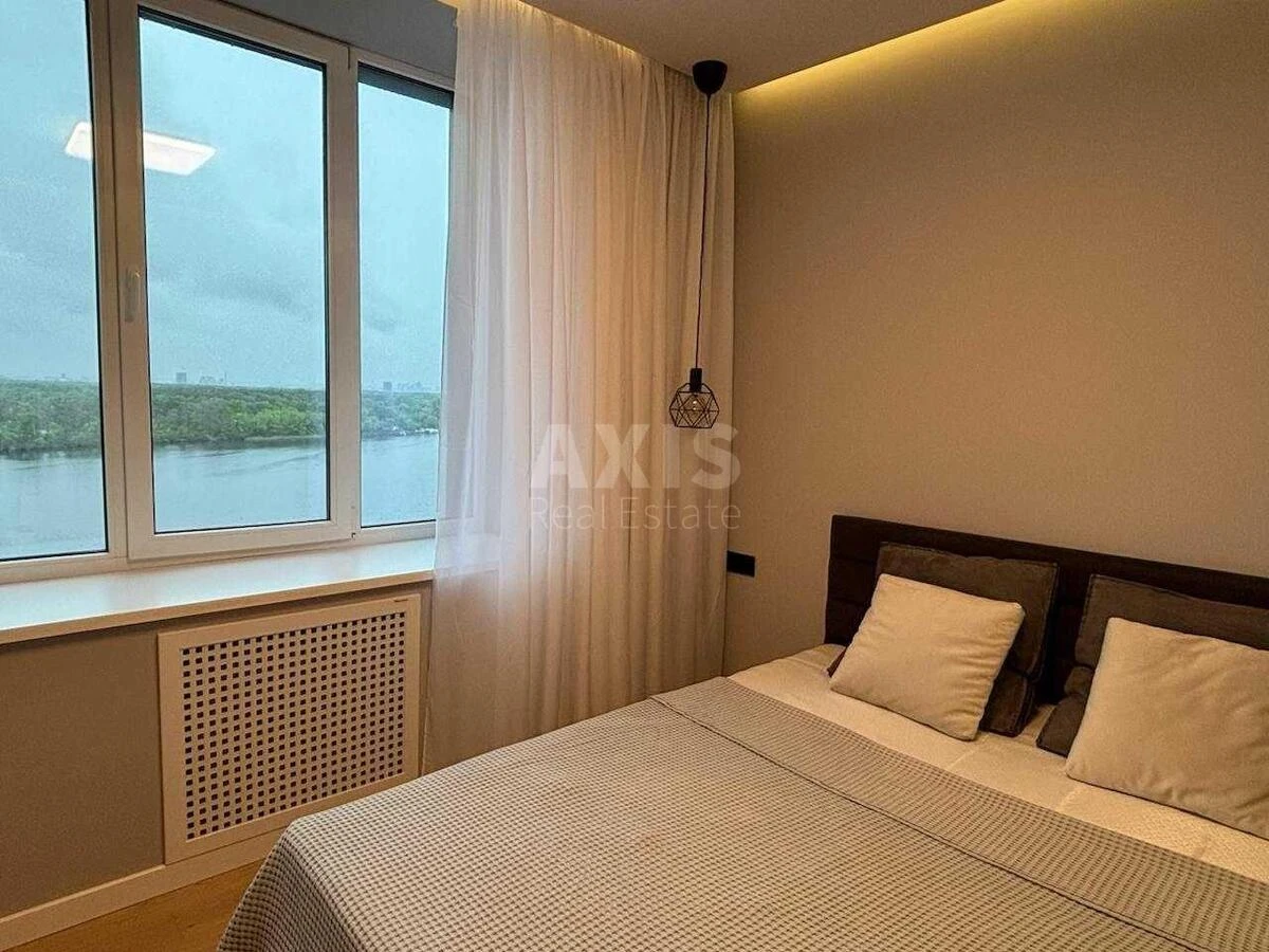 3k apartment vul. Mykil's'ko-Slobids'ka 3Б684006