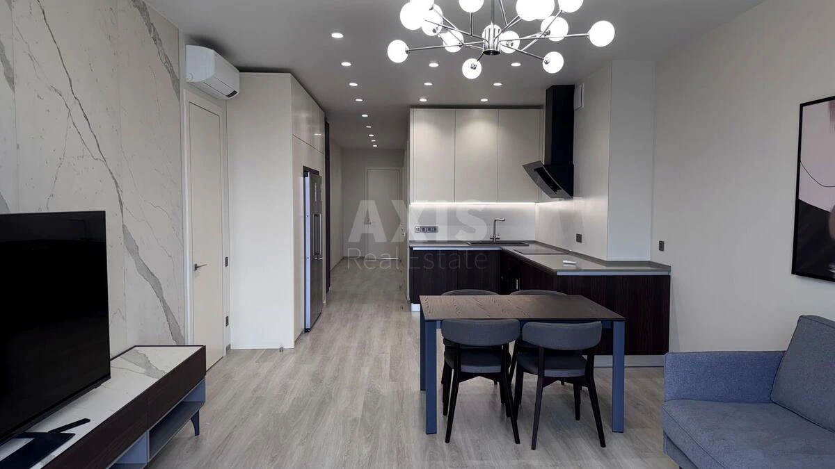 3k apartment vul. Antonovycha 118/96846318