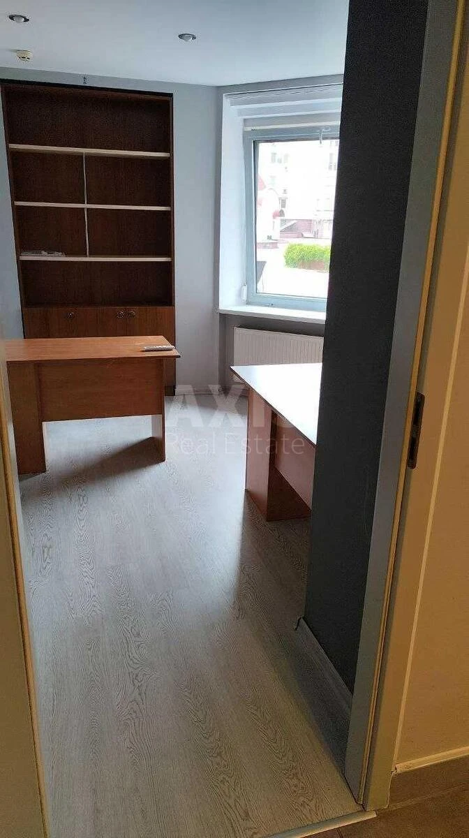 Office pr-t Geroi'v Stalingrada 24, 233m2535107