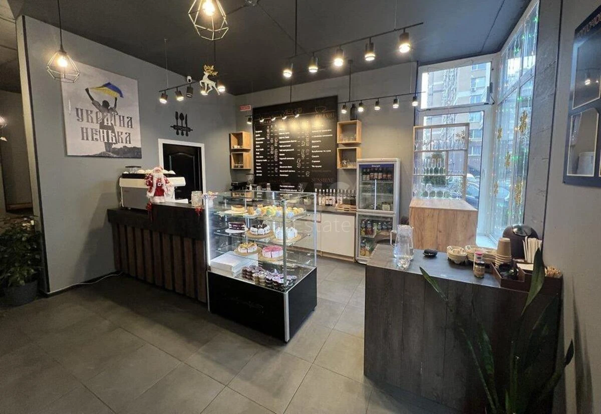 Trade object vul. Oleksandra Olesja 2В, 121m250124