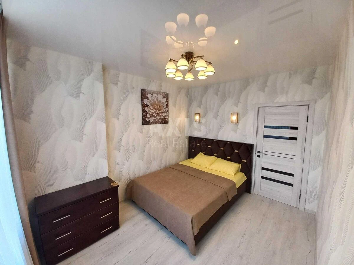 2k apartment vul. Brativ Chybinyeyevykh 8Г7176210