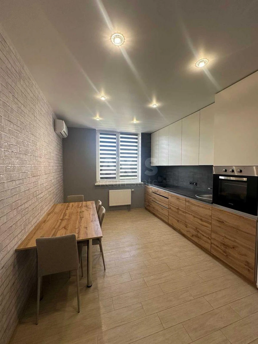 2к квартира ул. Мейтуса Композитора 422984