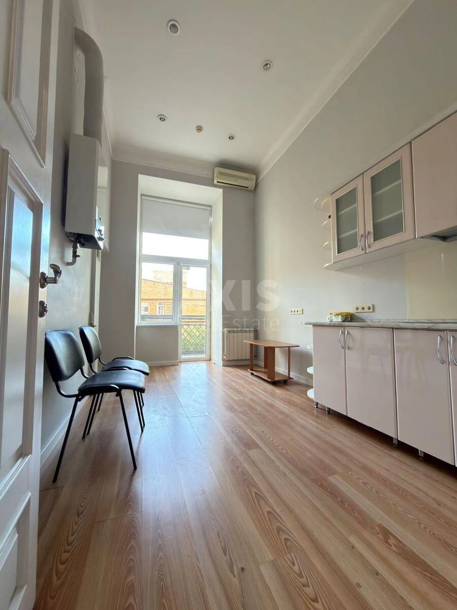 Office vul. Gorodec'kogo Arhitektora 17/1, 160m2714587