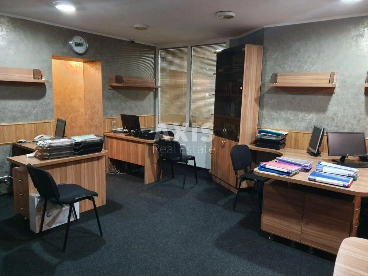 Офис ул. Межигорская 2А, 90м2553054