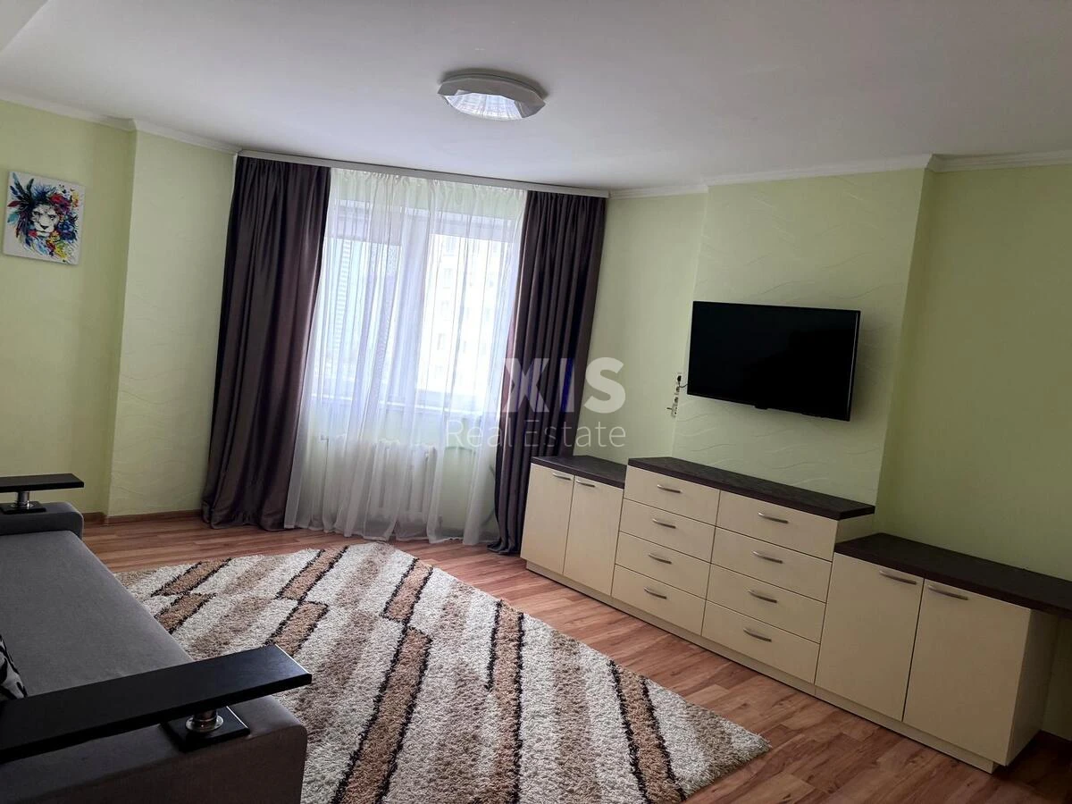 2к квартира ул. Мишуги Александра 8647522