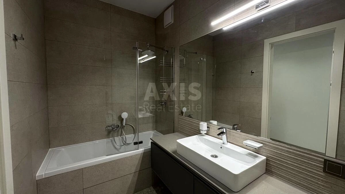 3к квартира ул. Антоновича 118/9684636