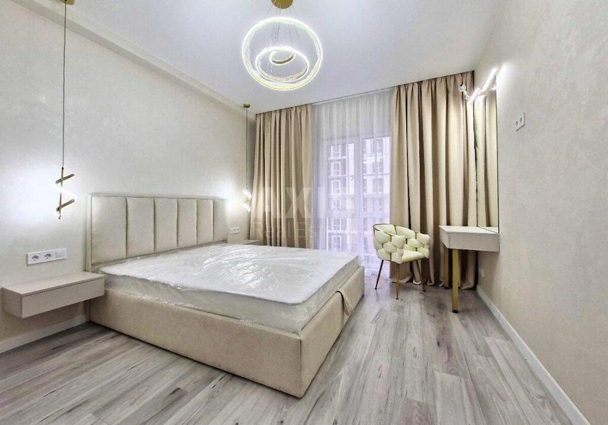 1к квартира ул. Михаила Максимовича 28Д666144