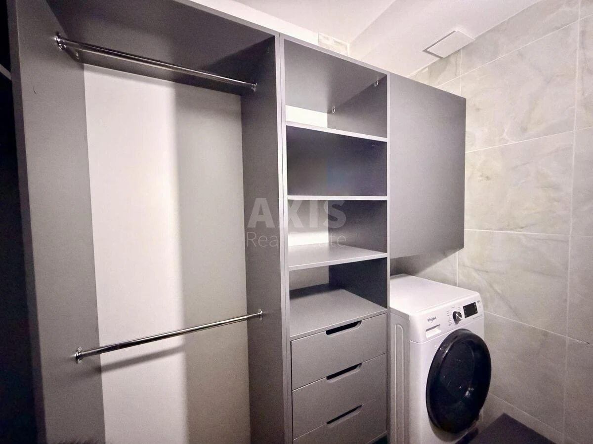 2k apartment pr-t Berestejskij 11636847