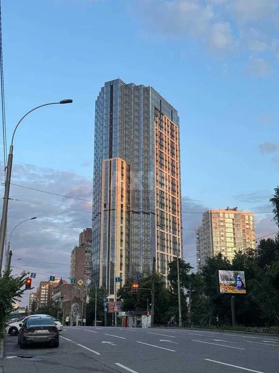 1k apartment vul. Antonovycha 136702361