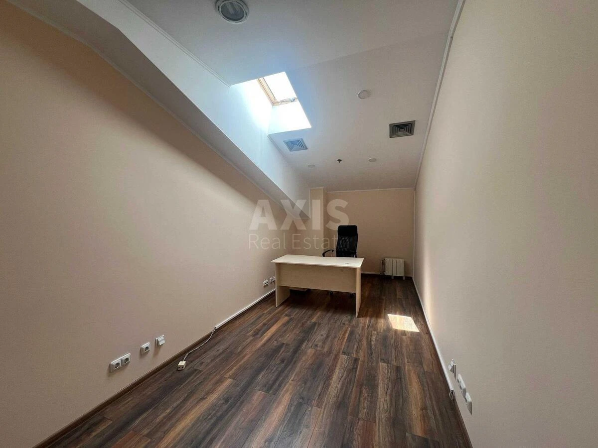 Office vul. Basejna 2А, 178m2714291