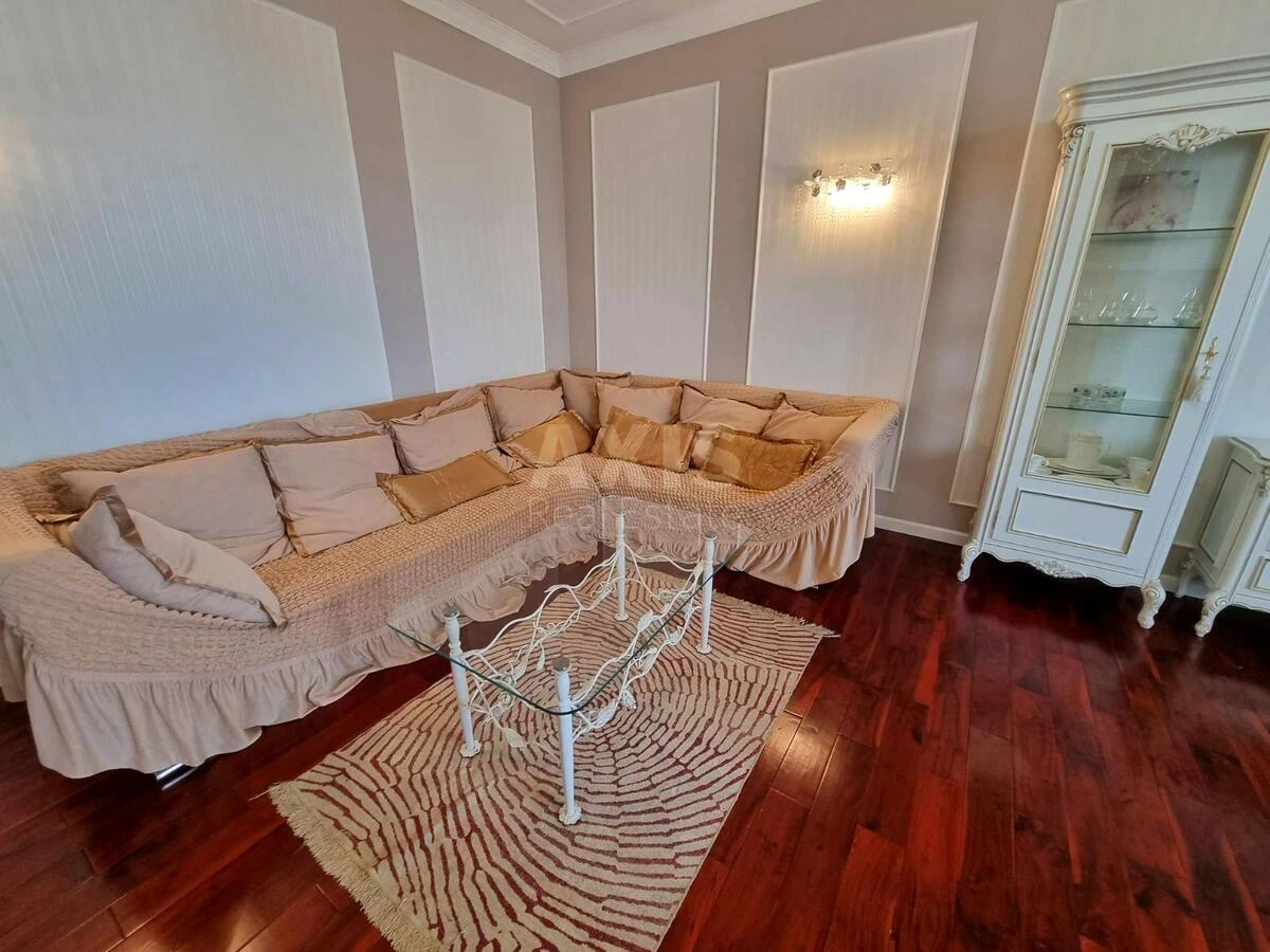 3k apartment vul. Jevgena Konoval'cja 44А669252