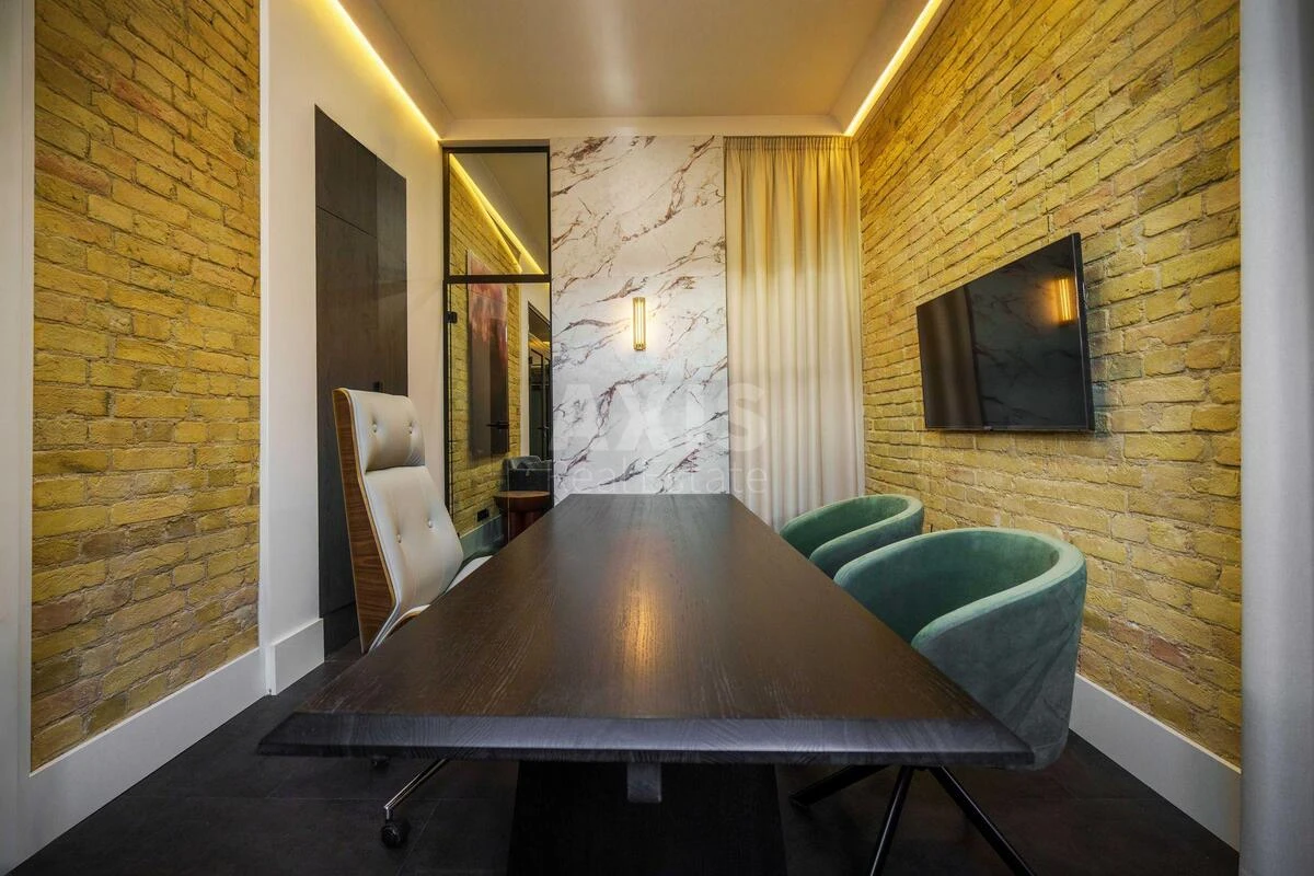 Office vul. Hmel'nyc'kogo Bogdana 51А, 570m2631170