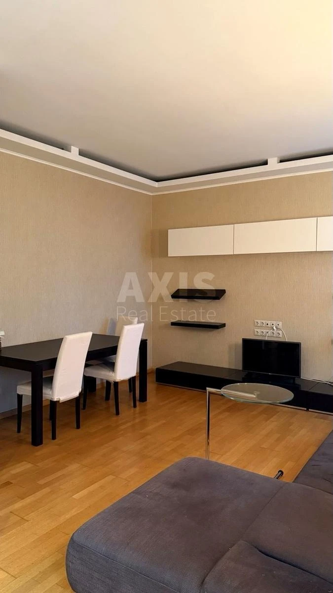 1k apartment vul. Jevgena Konoval'cja 32Б701491