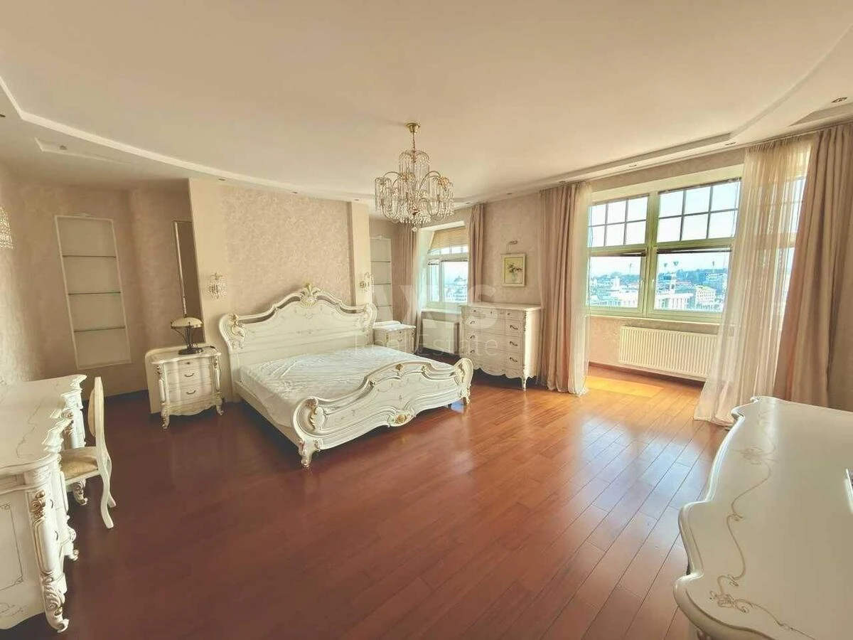 4k apartment vul. Irynyns'ka 5/24672243