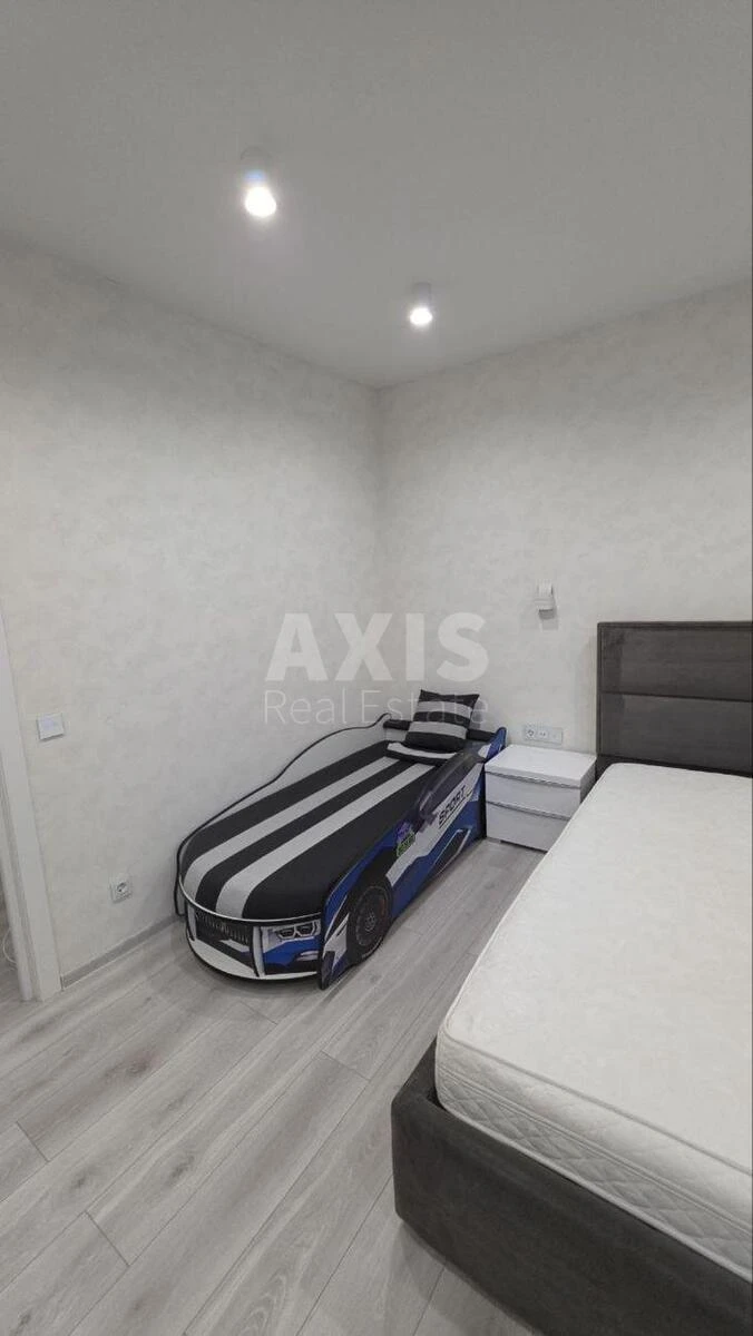 2k apartment vul. Knjazhyj Zaton 9719799